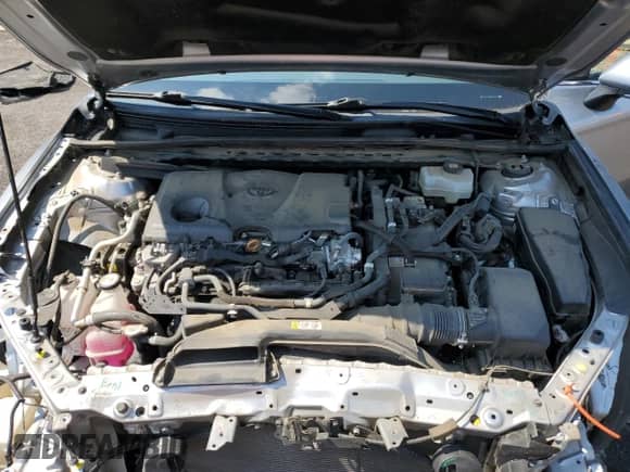 2022 Toyota Camry Hybrid LE z VIN 4T1C31AK5NU582117, wystawiony jako Copart lot #81484685 z przebiegiem 78 823 mil mil oraz Czysty tytuł • Clean title. Historia ofert i sprzedaży dostępna na DreamBid. Obrazek 11.