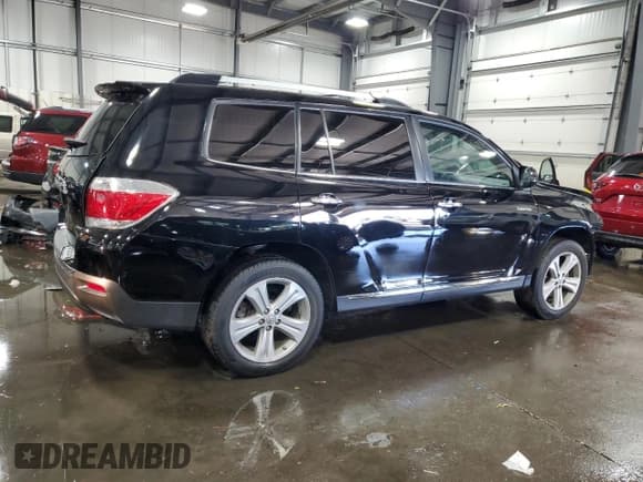 ✅ 2013 Toyota Highlander Limited • VIN: 5TDDK3EH2DS216205 • Lot: 90060165. Listed on Copart with 98,778 mi. Free auction sales archive from the USA and detailed vehicle history report at DreamBid. Image 3.