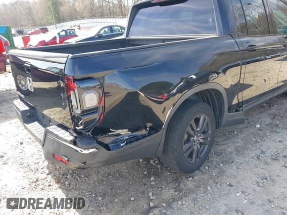 ✅ 2019 Honda Ridgeline Sport • VIN: 5FPYK2F12KB007990 • Lot: 41828709. Listed on IAAI with 67,736 mi. Free auction sales archive from the USA and detailed vehicle history report at DreamBid. Image 6.