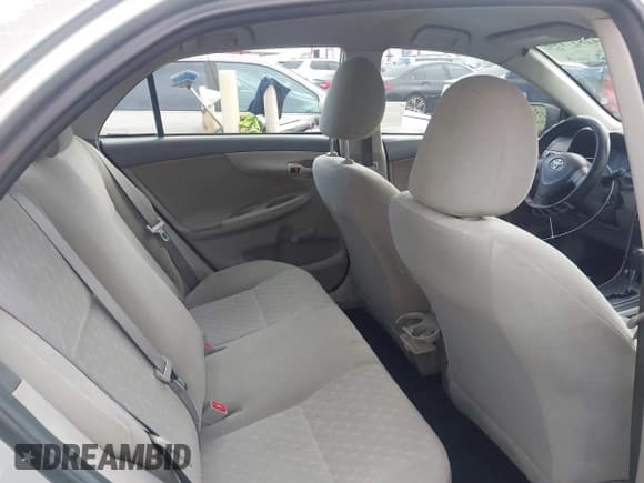 ✅ 2010 Toyota Corolla • VIN: 2T1BU4EE5AC521022 • Lot: 42837190. Listed on IAAI with 119,687 mi. Free auction sales archive from the USA and detailed vehicle history report at DreamBid. Image 8.