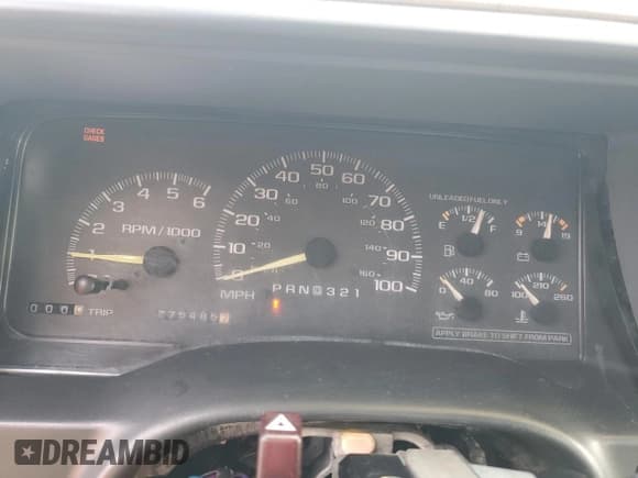 ✅ 1998 GMC Sierra 1500 • VIN: 2GTEK19R1W1526058 • Лот: 66497285. Опубликован ранее на Copart с пробегом 275 485 миль. Бесплатный доступ к архиву аукционных продаж из США и подробный отчёт об истории автомобиля на DreamBid. Изображение 9.