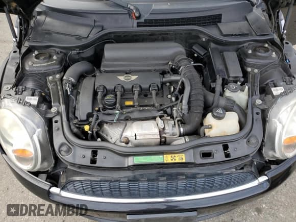 ✅ 2010 MINI Hardtop S • VIN: WMWMF7C53ATZ69109 • Лот: 86859085. Опубликован ранее на Copart с пробегом 85 876 миль. Бесплатный доступ к архиву аукционных продаж из США и подробный отчёт об истории автомобиля на DreamBid. Изображение 12.