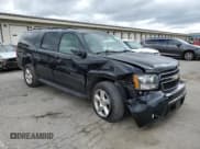 ✅ 2014 Chevrolet Suburban LT • VIN: 1GNSKJE72ER149065 • Lot: 61887944. Wystawiony na Copart z przebiegiem 244 214 mil. Bezpłatny archiwum sprzedaży aukcyjnych z USA i szczegółowy raport historii pojazdu na DreamBid. Zdjęcie 4.
