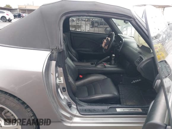 ✅ 2003 Honda S2000 • VIN: JHMAP11423T004401 • Lot: 41116169. Wystawiony na IAAI z przebiegiem 165 408 mil. Bezpłatny archiwum sprzedaży aukcyjnych z USA i szczegółowy raport historii pojazdu na DreamBid. Zdjęcie 5.