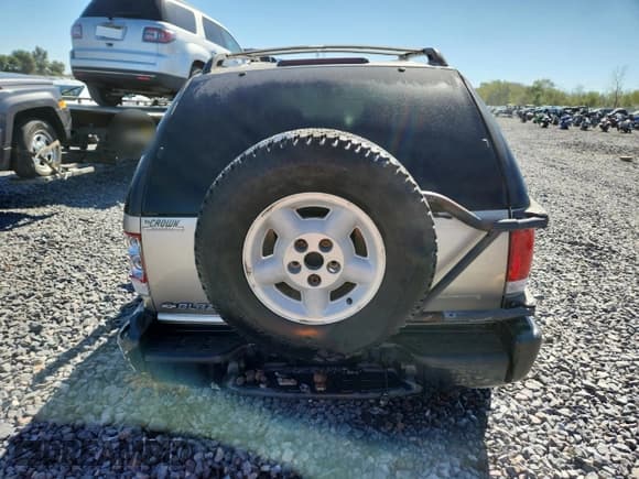 ✅ 1999 Chevrolet Blazer LS • VIN: 1GNCT18W4XK222940 • Lot: 85301145. Listed on Copart with 122,270 mi. Free auction sales archive from the USA and detailed vehicle history report at DreamBid. Image 6.