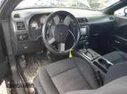 ✅ 2010 Dodge Challenger R/T Classic • VIN: 2B3CJ5DT1AH314637 • Lot: 44453515. Wystawiony na Copart z przebiegiem 184 396 mil. Bezpłatny archiwum sprzedaży aukcyjnych z USA i szczegółowy raport historii pojazdu na DreamBid. Zdjęcie 8.