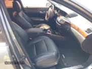 ✅ 2011 Mercedes-Benz S 550 • VIN: WDDNG7BB3BA385985 • Lot: 42207977. Listed on IAAI with 122,874 mi. Free auction sales archive from the USA and detailed vehicle history report at DreamBid. Image 5.