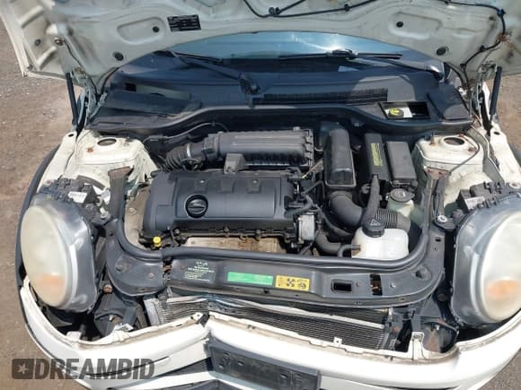 ✅ 2008 MINI Hardtop • VIN: WMWMF33528TU69137 • Lot: 42892223. Listed on IAAI with 63,213 mi. Free auction sales archive from the USA and detailed vehicle history report at DreamBid. Image 10.