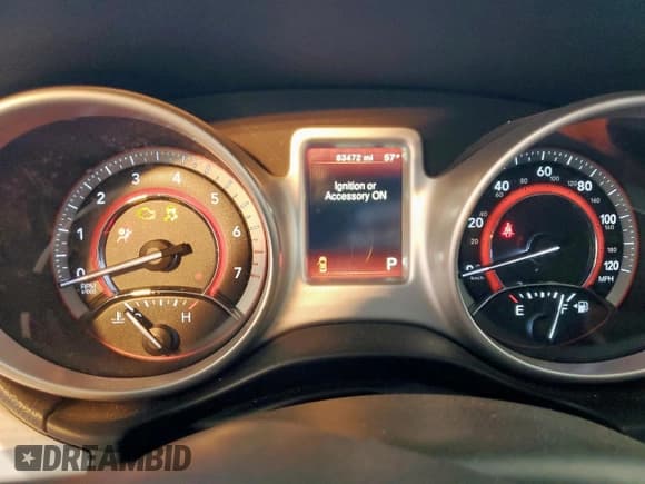 ✅ 2018 Dodge Journey SE • VIN: 3C4PDCABXJT513829 • Lot: 90300415. Listed on Copart with 83,472 mi. Free auction sales archive from the USA and detailed vehicle history report at DreamBid. Image 9.