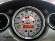 ✅ 2002 MINI Hardtop • VIN: WMWRC33402TC36986 • Lot: 50131045. Listed on Copart with 194,224 mi. Free auction sales archive from the USA and detailed vehicle history report at DreamBid. Image 9.