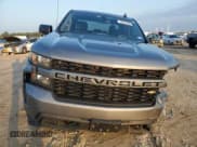 ✅ 2020 Chevrolet Silverado 1500 Custom • VIN: 3GCPWBEK9LG426370 • Lot: 85724404. Wystawiony na Copart z przebiegiem 62 638 mil. Bezpłatny archiwum sprzedaży aukcyjnych z USA i szczegółowy raport historii pojazdu na DreamBid. Zdjęcie 5.