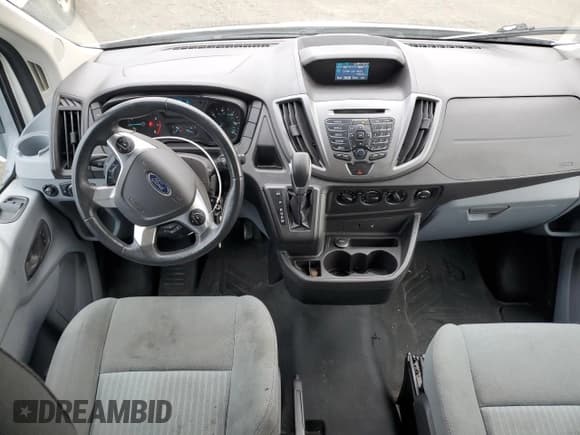 ✅ 2015 Ford Transit Cargo • VIN: 1FTYE1CM7FKA24477 • Лот: 86310214. Опубликован ранее на Copart с пробегом 54 098 миль. Бесплатный доступ к архиву аукционных продаж из США и подробный отчёт об истории автомобиля на DreamBid. Изображение 8.