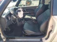 ✅ 2004 MINI Hardtop S • VIN: WMWRE33414TD89163 • Lot: 66613295. Listed on Copart with 91,388 mi. Free auction sales archive from the USA and detailed vehicle history report at DreamBid. Image 7.