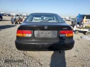 ✅ 1996 Honda Civic EX • VIN: 1HGEJ8240TL045820 • Lot: 52050915. Listed on Copart with 239,335 mi. Free auction sales archive from the USA and detailed vehicle history report at DreamBid. Image 6.