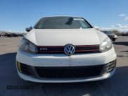 ✅ 2013 Volkswagen Golf GTI Wolfsburg Edition • VIN: WVWHV7AJXDW131847 • Lot: 78066884. Wystawiony na Copart z przebiegiem 117 865 mil. Bezpłatny archiwum sprzedaży aukcyjnych z USA i szczegółowy raport historii pojazdu na DreamBid. Zdjęcie 5.