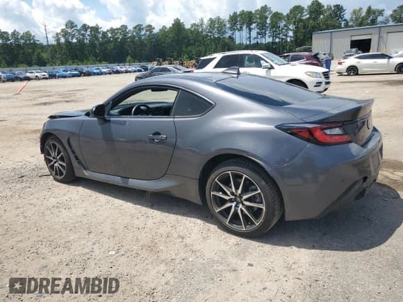 ✅ 2023 Toyota 86 • VIN: JF1ZNBC18P8764821 • Лот: 68478445. Опубликован ранее на Copart с пробегом 19 985 миль. Бесплатный доступ к архиву аукционных продаж из США и подробный отчёт об истории автомобиля на DreamBid. Изображение 2.