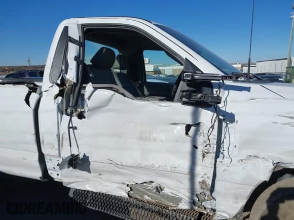 ✅ 2022 Ford F-250 XL • VIN: 1FTBF2A66NEG46059 • Lot: 41232185. Listed on IAAI with 12,457 mi. Free auction sales archive from the USA and detailed vehicle history report at DreamBid. Image 6.