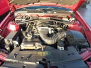 ✅ 2007 Ford Mustang GT Deluxe • VIN: 1ZVFT82H675264112 • Lot: 43619213. Wystawiony na IAAI z przebiegiem 154 656 mil. Bezpłatny archiwum sprzedaży aukcyjnych z USA i szczegółowy raport historii pojazdu na DreamBid. Zdjęcie 10.