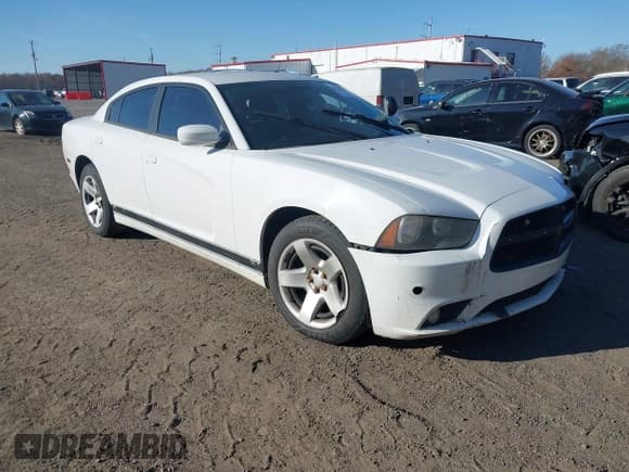 ✅ 2014 Dodge Charger Police • VIN: 2C3CDXAT2EH350711 • Lot: 43688159. Listed on IAAI with 128,318 mi. Free auction sales archive from the USA and detailed vehicle history report at DreamBid. Image 1.