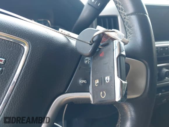 ✅ 2017 GMC Sierra 1500 SLE • VIN: 3GTP1MEC4HG210307 • Lot: 43058111. Listed on IAAI with 122,621 mi. Free auction sales archive from the USA and detailed vehicle history report at DreamBid. Image 11.