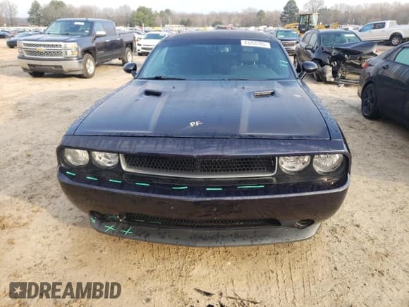 ✅ 2012 Dodge Challenger SXT • VIN: 2C3CDYAG0CH293477 • Lot: 43760705. Wystawiony na Copart z przebiegiem 129 436 mil. Bezpłatny archiwum sprzedaży aukcyjnych z USA i szczegółowy raport historii pojazdu na DreamBid. Zdjęcie 5.