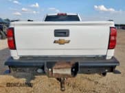 ✅ 2017 Chevrolet Silverado 2500HD Work Truck • VIN: 1GC1KUEY8HF170295 • Lot: 70995415. Wystawiony na Copart z przebiegiem 202 106 mil. Bezpłatny archiwum sprzedaży aukcyjnych z USA i szczegółowy raport historii pojazdu na DreamBid. Zdjęcie 6.