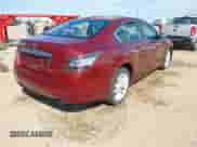 2012 Nissan Maxima S z VIN 1N4AA5AP3CC822598, wystawiony jako IAAI lot #42661298 z przebiegiem 227 902 mil mil oraz . Historia ofert i sprzedaży dostępna na DreamBid. Obrazek 4.