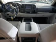 ✅ 2007 Chevrolet Silverado 2500HD 2LT • VIN: 1GCHK29627E571406 • Лот: 85560144. Опубликован ранее на Copart с пробегом 133 064 миль. Бесплатный доступ к архиву аукционных продаж из США и подробный отчёт об истории автомобиля на DreamBid. Изображение 8.