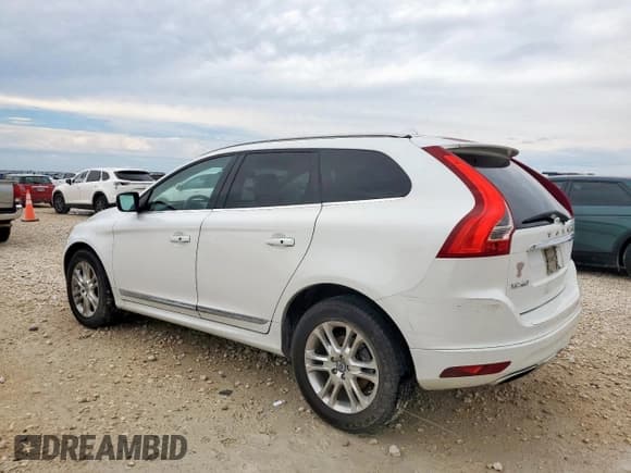 ✅ 2015 Volvo XC60 T5 Drive-E Premier Plus • VIN: YV440MDC6F2580796 • Лот: 65621785. Опубликован ранее на Copart с пробегом 112 941 миль. Бесплатный доступ к архиву аукционных продаж из США и подробный отчёт об истории автомобиля на DreamBid. Изображение 2.