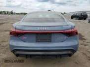 ✅ 2024 Audi RS e-tron GT • VIN: WAUAHBFW5R7901225 • Lot: 53719655. Wystawiony na Copart z przebiegiem Nie podano. Bezpłatny archiwum sprzedaży aukcyjnych z USA i szczegółowy raport historii pojazdu na DreamBid. Zdjęcie 6.