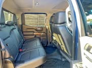 ✅ 2019 Chevrolet Silverado 1500 LT Trail Boss • VIN: 3GCPYFEDXKG194329 • Lot: 95760965. Wystawiony na Copart z przebiegiem 72 885 mil. Bezpłatny archiwum sprzedaży aukcyjnych z USA i szczegółowy raport historii pojazdu na DreamBid. Zdjęcie 6.