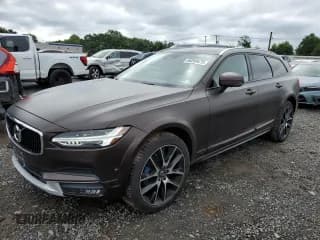 ✅ 2018 Volvo V90 • VIN: YV4A22NL8J1023712 • Lot: 66209475. Wystawiony na Copart z przebiegiem 61 626 mil. Bezpłatny archiwum sprzedaży aukcyjnych z USA i szczegółowy raport historii pojazdu na DreamBid. Zdjęcie 1.