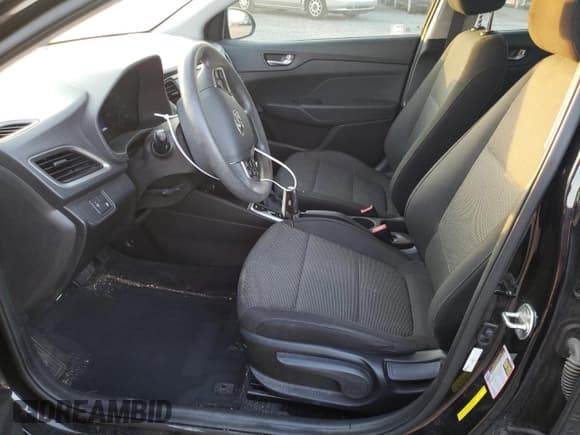 ✅ 2018 Hyundai Accent SEL • VIN: 3KPC24A31JE031676 • Лот: 80971244. Опубликован ранее на Copart с пробегом 134 034 миль. Бесплатный доступ к архиву аукционных продаж из США и подробный отчёт об истории автомобиля на DreamBid. Изображение 7.