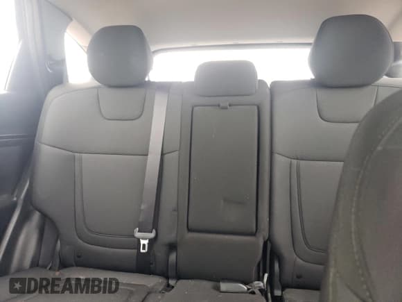 ✅ 2022 Hyundai Tucson SE • VIN: 5NMJA3AE7NH086248 • Lot: 65457774. Wystawiony na Copart z przebiegiem 42 247 mil. Bezpłatny archiwum sprzedaży aukcyjnych z USA i szczegółowy raport historii pojazdu na DreamBid. Zdjęcie 10.