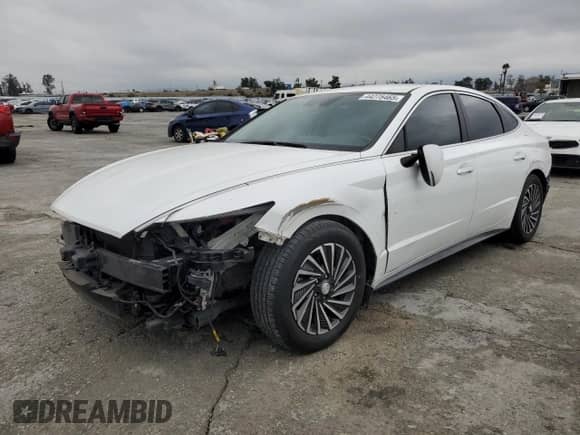 2022 Hyundai Sonata SEL z VIN KMHL34JJ9NA039086, wystawiony jako Copart lot #44275465 z przebiegiem 289 798 mil mil oraz Szkoda całkowita • Salvage title. Historia ofert i sprzedaży dostępna na DreamBid. Obrazek 1.