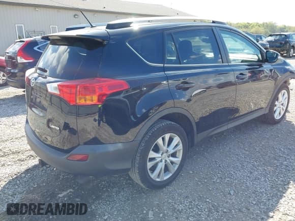 ✅ 2013 Toyota RAV4 Limited • VIN: 2T3YFREVXDW065773 • Lot: 43320066. Listed on IAAI with 114,211 mi. Free auction sales archive from the USA and detailed vehicle history report at DreamBid. Image 4.