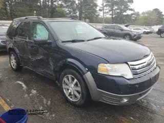 ✅ 2008 Ford Taurus X SEL • VIN: 1FMDK02WX8GA23393 • Lot: 47027734. Wystawiony na Copart z przebiegiem 185 485 mil. Bezpłatny archiwum sprzedaży aukcyjnych z USA i szczegółowy raport historii pojazdu na DreamBid. Zdjęcie 4.