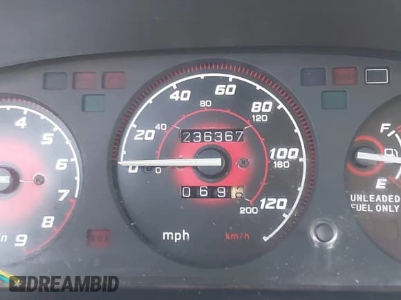 ✅ 1992 Honda Civic DX • VIN: 2HGEH2355NH542121 • Лот: 42379299. Опубликован ранее на IAAI с пробегом 236 367 миль. Бесплатный доступ к архиву аукционных продаж из США и подробный отчёт об истории автомобиля на DreamBid. Изображение 7.