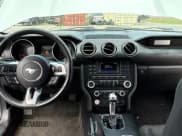 ✅ 2016 Ford Mustang V6 • VIN: 1FA6P8AM6G5336289 • Лот: 52739715. Опубликован ранее на Copart с пробегом 104 909 миль. Бесплатный доступ к архиву аукционных продаж из США и подробный отчёт об истории автомобиля на DreamBid. Изображение 9.