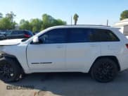 ✅ 2019 Jeep Grand Cherokee Upland • VIN: 1C4RJFAG4KC527771 • Lot: 43517774. Listed on IAAI with 90,056 mi. Free auction sales archive from the USA and detailed vehicle history report at DreamBid. Image 14.