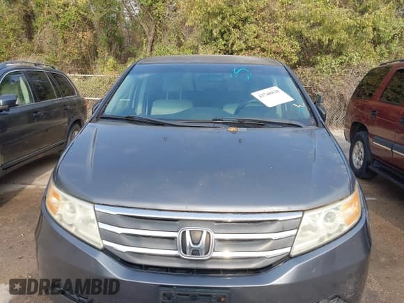 ✅ 2011 Honda Odyssey EX • VIN: 5FNRL5H42BB090856 • Лот: 43748828. Опубликован ранее на IAAI с пробегом 50 657 миль. Бесплатный доступ к архиву аукционных продаж из США и подробный отчёт об истории автомобиля на DreamBid. Изображение 6.