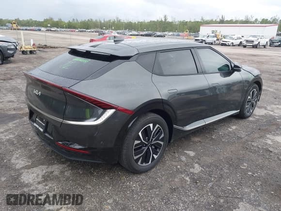 ✅ 2023 Kia EV6 Wind • VIN: KNDC34LA2P5111419 • Lot: 42424000. Listed on IAAI with 24,725 mi. Free auction sales archive from the USA and detailed vehicle history report at DreamBid. Image 4.