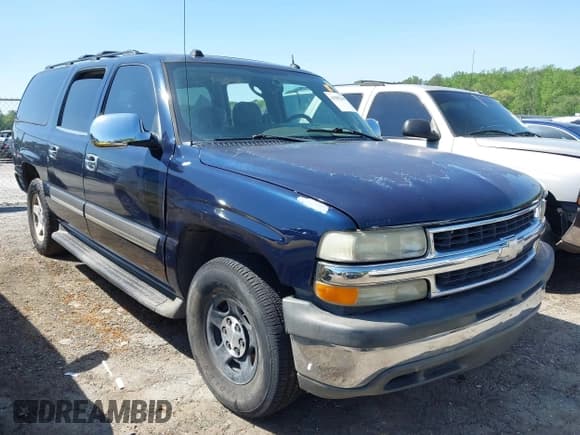 ✅ 2005 Chevrolet Suburban LT • VIN: 1GNEC16Z05J141829 • Лот: 41985299. Опубликован ранее на IAAI с пробегом 207 990 миль. Бесплатный доступ к архиву аукционных продаж из США и подробный отчёт об истории автомобиля на DreamBid. Изображение 1.