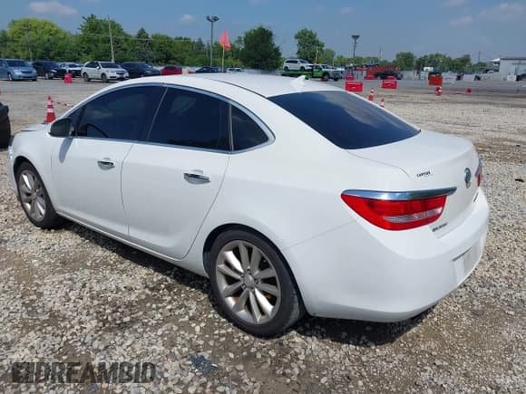 ✅ 2012 Buick Verano • VIN: 1G4PP5SK0C4227333 • Лот: 42889105. Опубликован ранее на IAAI с пробегом 182 430 миль. Бесплатный доступ к архиву аукционных продаж из США и подробный отчёт об истории автомобиля на DreamBid. Изображение 3.