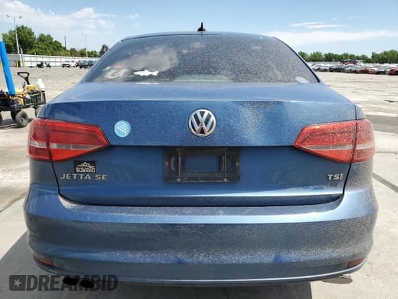 ✅ 2015 Volkswagen Jetta SE • VIN: 3VWD17AJ2FM240233 • Lot: 60833515. Listed on Copart with 207,202 mi. Free auction sales archive from the USA and detailed vehicle history report at DreamBid. Image 6.