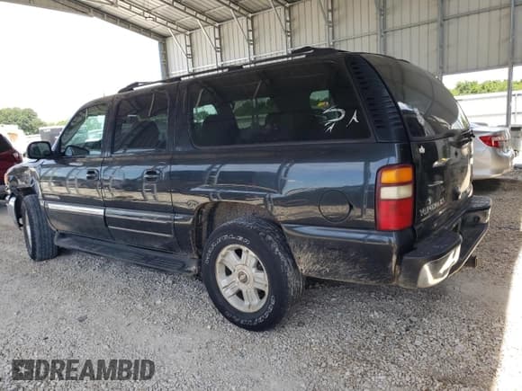 ✅ 2003 GMC Yukon XL SLT • VIN: 3GKFK16Z53G108005 • Lot: 63842575. Listed on Copart with 247,638 mi. Free auction sales archive from the USA and detailed vehicle history report at DreamBid. Image 2.