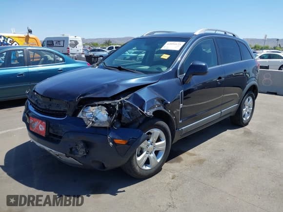 ✅ 2014 Chevrolet Captiva Sport LS • VIN: 3GNAL2EK0ES548914 • Lot: 42094121. Wystawiony na IAAI z przebiegiem 74 685 mil. Bezpłatny archiwum sprzedaży aukcyjnych z USA i szczegółowy raport historii pojazdu na DreamBid. Zdjęcie 2.