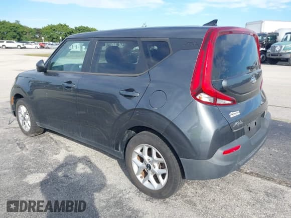 ✅ 2021 Kia Soul LX • VIN: KNDJ23AU8M7747943 • Лот: 41887233. Опубликован ранее на IAAI с пробегом 80 527 миль. Бесплатный доступ к архиву аукционных продаж из США и подробный отчёт об истории автомобиля на DreamBid. Изображение 3.