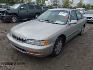 ✅ 1996 Honda Accord LX • VIN: 1HGCD5634TA174895 • Лот: 43294025. Опубликован ранее на IAAI с пробегом 142 694 миль. Бесплатный доступ к архиву аукционных продаж из США и подробный отчёт об истории автомобиля на DreamBid. Изображение 2.
