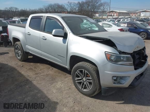 ✅ 2019 Chevrolet Colorado 2WD Work Truck • VIN: 1GCGSBEA7K1199177 • Lot: 41622091. Wystawiony na IAAI z przebiegiem 105 231 mil. Bezpłatny archiwum sprzedaży aukcyjnych z USA i szczegółowy raport historii pojazdu na DreamBid. Zdjęcie 1.